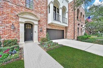 3002 Mid Ln in Houston, TX - Foto de edificio - Building Photo