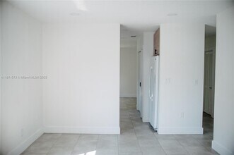 20522 SW 92nd Pl in Cutler Bay, FL - Building Photo - Building Photo