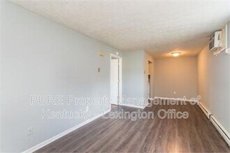 225 Landings Dr in Frankfort, KY - Building Photo - Building Photo