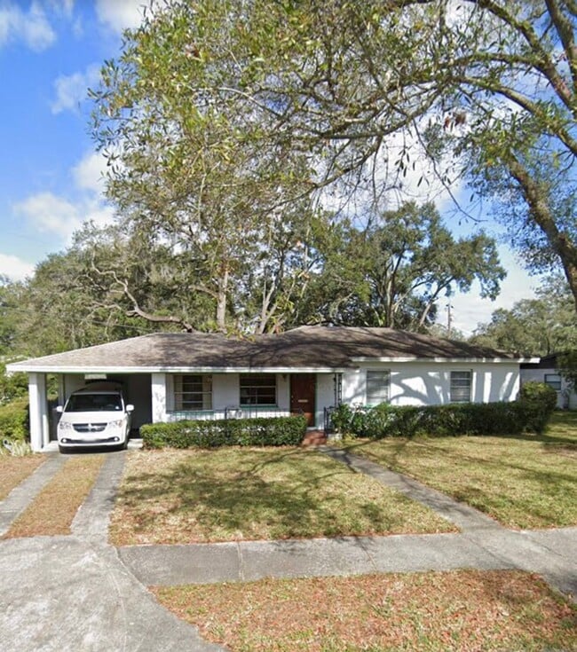property at 625 Hinton Crescent