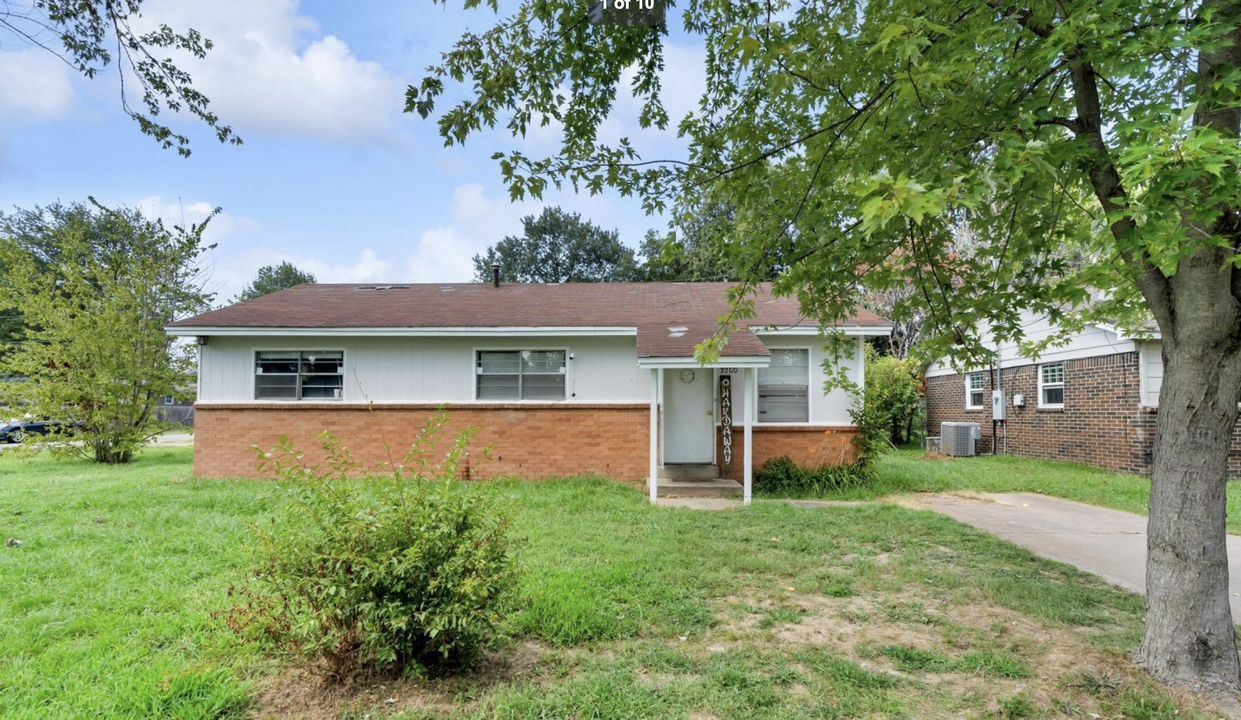 3200 Meador Rd in Jonesboro, AR - Building Photo