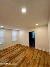 128 King St in Nutley, NJ - Building Photo - Building Photo