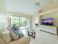 292 Belina Dr in Naples, FL - Foto de edificio - Building Photo