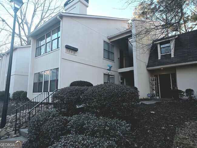property at 1201 Old Hammond Chase