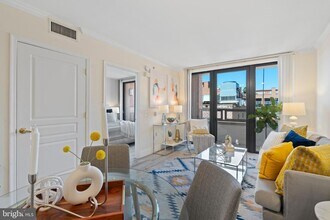 631 D St NW, Unit 1136 in Washington, DC - Building Photo - Building Photo