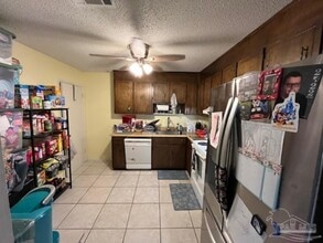 4965 Yacht Harbor Dr in Pensacola, FL - Building Photo - Building Photo