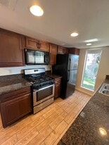 6878 Navajo Rd in San Diego, CA - Building Photo