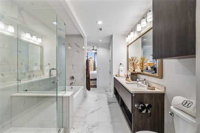 property at 2555 Turtle Creek Blvd