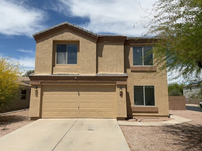 property at 43940 W Magnolia Rd
