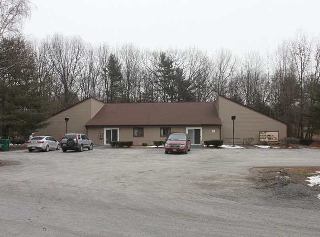 Independent Living Apartments in Lake Katrine, NY - Building Photo - Building Photo