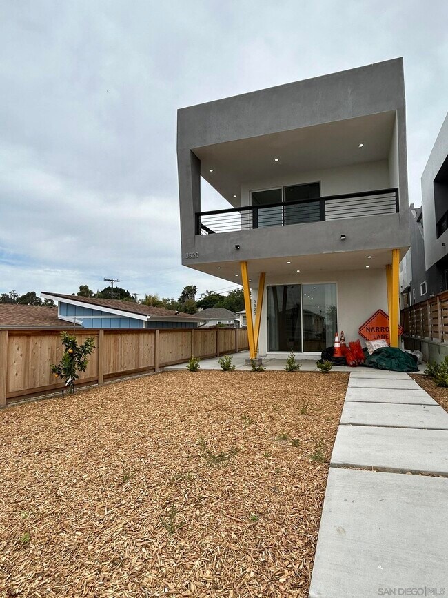 3320 B St in San Diego, CA - Building Photo - Building Photo