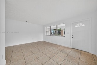 762 NE 131st St in North Miami, FL - Building Photo - Building Photo
