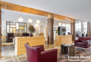 80 Monmouth St, Unit 101-304 in Brookline, MA - Building Photo - Building Photo