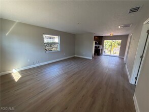 19181 Tangerine Rd in Ft. Myers, FL - Building Photo - Building Photo