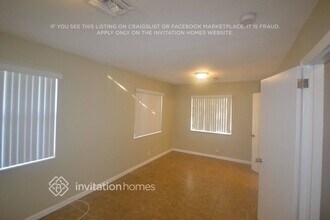 2464 SW 8th St in Fort Lauderdale, FL - Building Photo - Building Photo