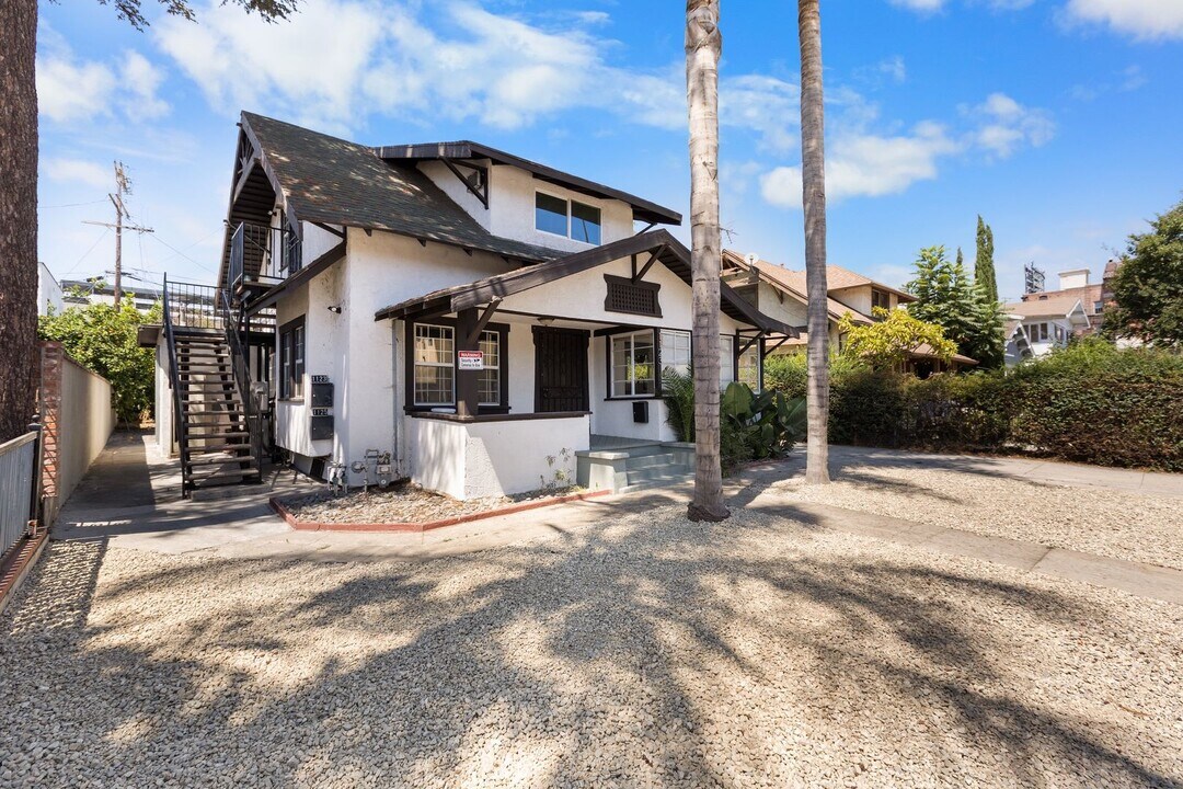 1125 Logan St in Los Angeles, CA - Building Photo
