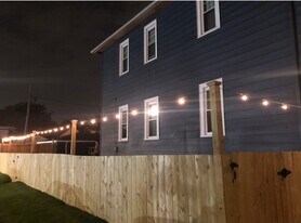 541 S 74th St, Unit 543 UPPER *NO PETS in Milwaukee, WI - Building Photo