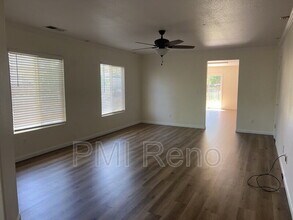 7732 Corso St in Reno, NV - Foto de edificio - Building Photo