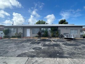 60 W 12th St in Hialeah, FL - Building Photo
