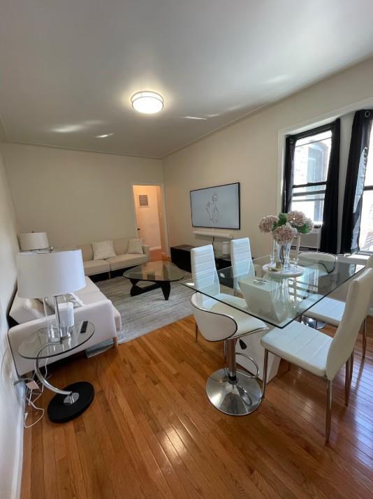 47-06 45th St in Queens, NY - Foto de edificio - Building Photo