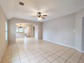 9723 Opal Rock Dr in Rosharon, TX - Building Photo - Building Photo