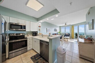 25350 Perdido Beach Blvd in Orange Beach, AL - Foto de edificio - Building Photo