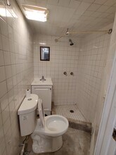 10906 95th Ave, Unit BSM in South Richmond Hill, NY - Building Photo - Building Photo