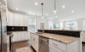 25 Midway Rd in Tinton Falls, NJ - Building Photo - Building Photo