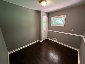 3650 Tulip Dr in Decatur, GA - Building Photo - Building Photo