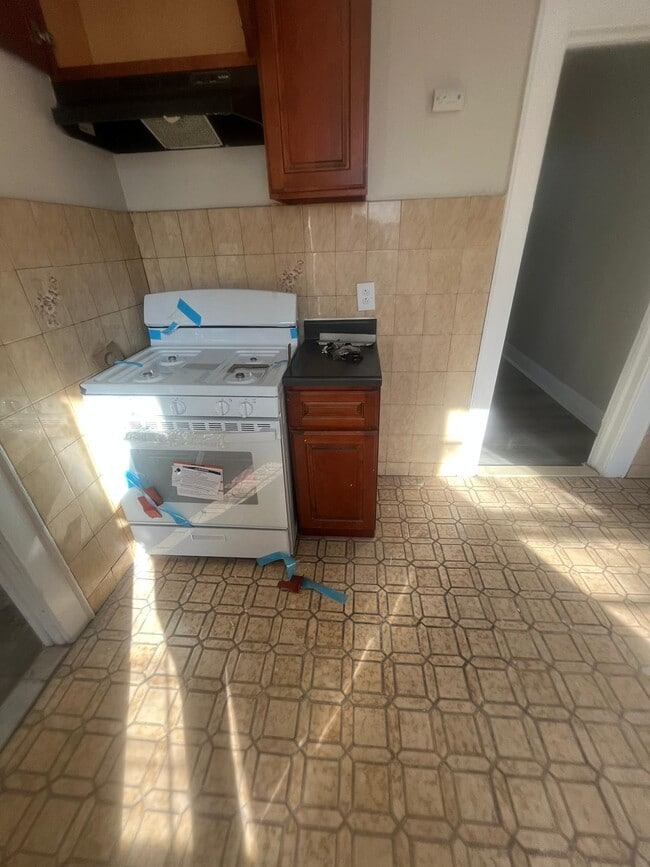 192 S 12th St, Unit 1