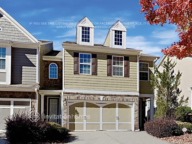 property at 975 Pierce Ivy Ct NE
