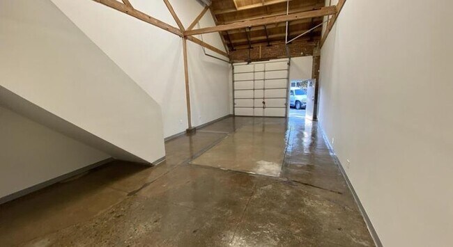 805 E. 7th St. in Long Beach, CA - Foto de edificio - Interior Photo