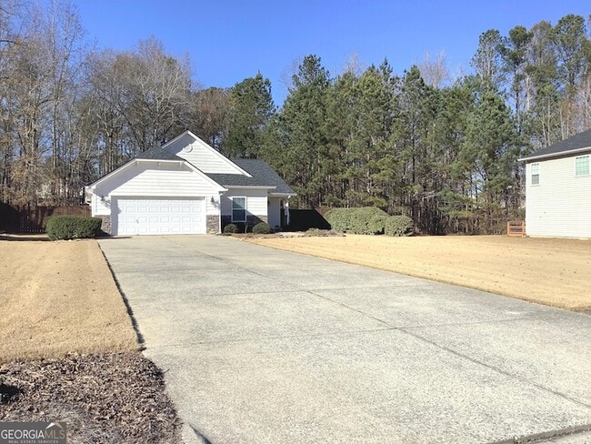 120 Cedar Bay Cir in Dallas, GA - Building Photo - Building Photo