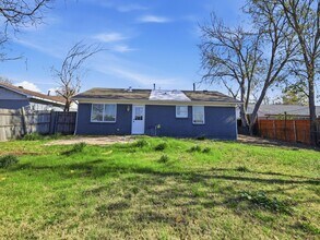1002 Mardi Gras Ln in Wylie, TX - Foto de edificio - Building Photo