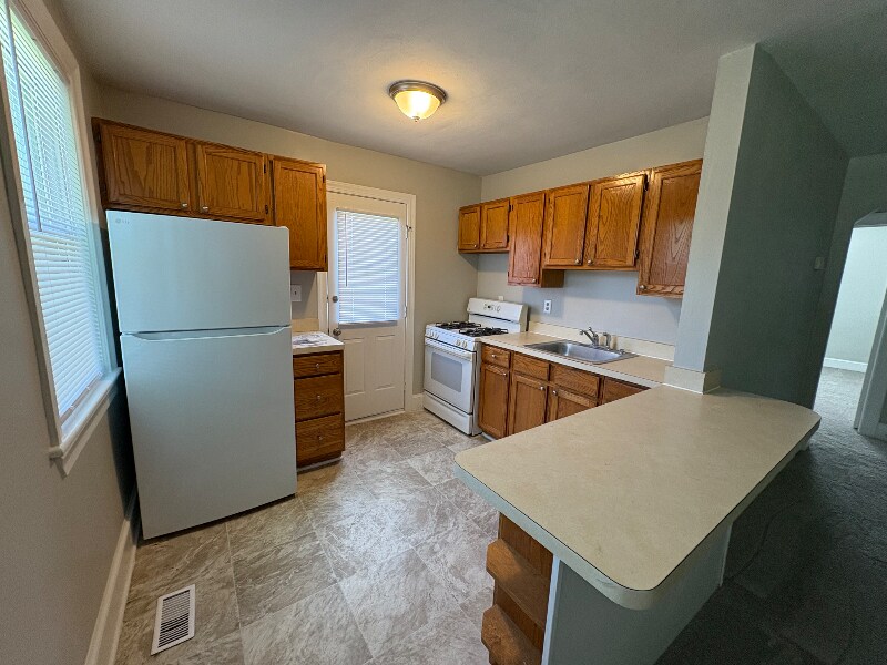 6706 Granby St in Norfolk, VA - Building Photo