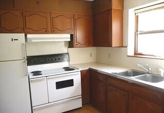 3030 Lynn Ave in St. Louis Park, MN - Building Photo - Building Photo
