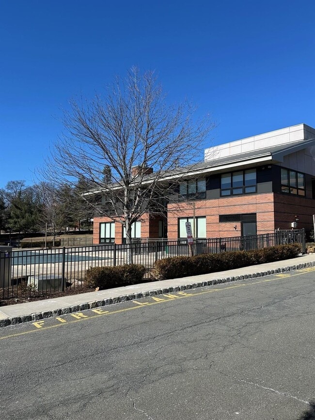 property at 5 Charles Ln