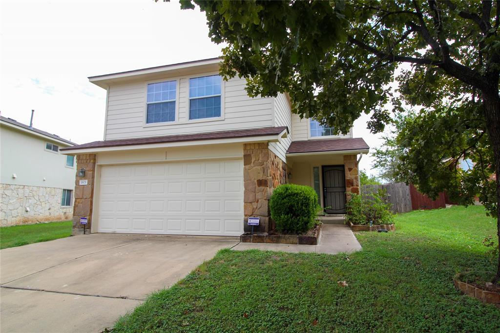 1821 Golden Sunrise Ln in Pflugerville, TX - Building Photo