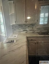 139 Bergen St in Woodbridge Township, NJ - Building Photo - Building Photo