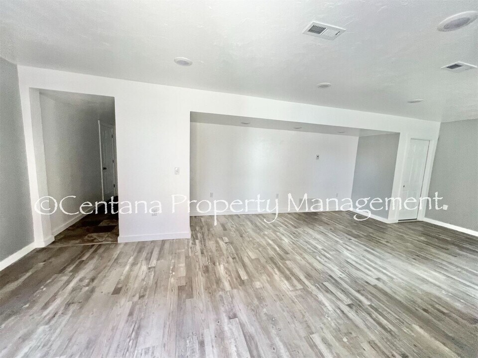 317-321 N Washington St in Butte, MT - Building Photo