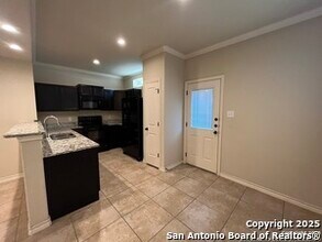 6854 Lakeview Dr. in San Antonio, TX - Building Photo - Building Photo