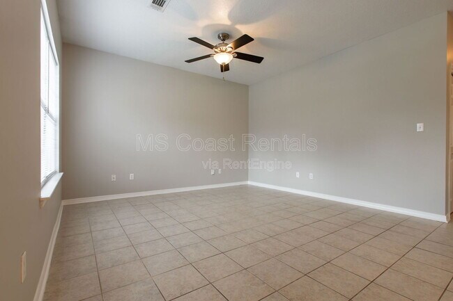 9435 Bonanza Ln in Biloxi, MS - Building Photo - Building Photo