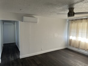 347 Anthony Ave in Stockton, CA - Building Photo - Building Photo