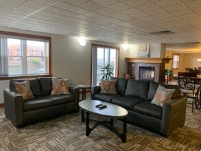 Cameron Park Apartments in La crosse, WI - Building Photo - Building Photo