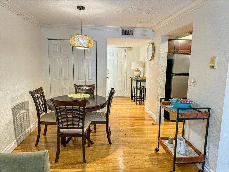4525 Poinciana St in Lauderdale-by-the-Sea, FL - Building Photo