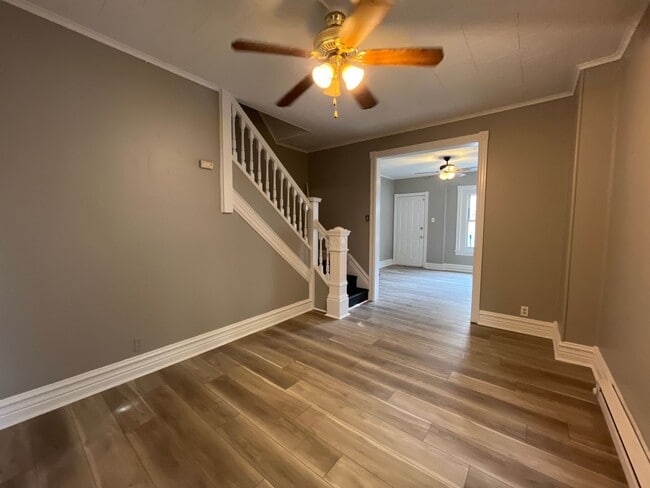 208 N Poplar St in Allentown, PA - Building Photo - Building Photo