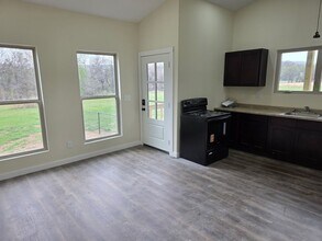 116 Jeffery Cutoff in Batesville, AR - Building Photo - Building Photo