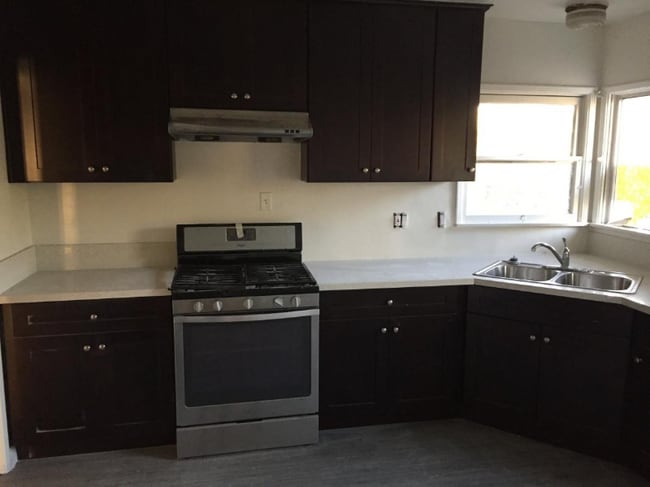 515 N Nicholson Ave in Monterey Park, CA - Foto de edificio - Building Photo