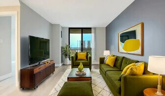 Sherobee Apartments in Mississauga, ON - Building Photo