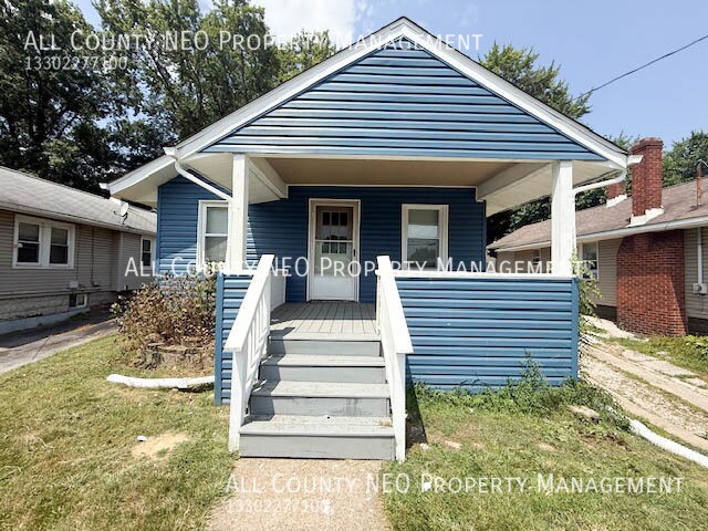 1897 Marks Ave in Akron, OH - Building Photo